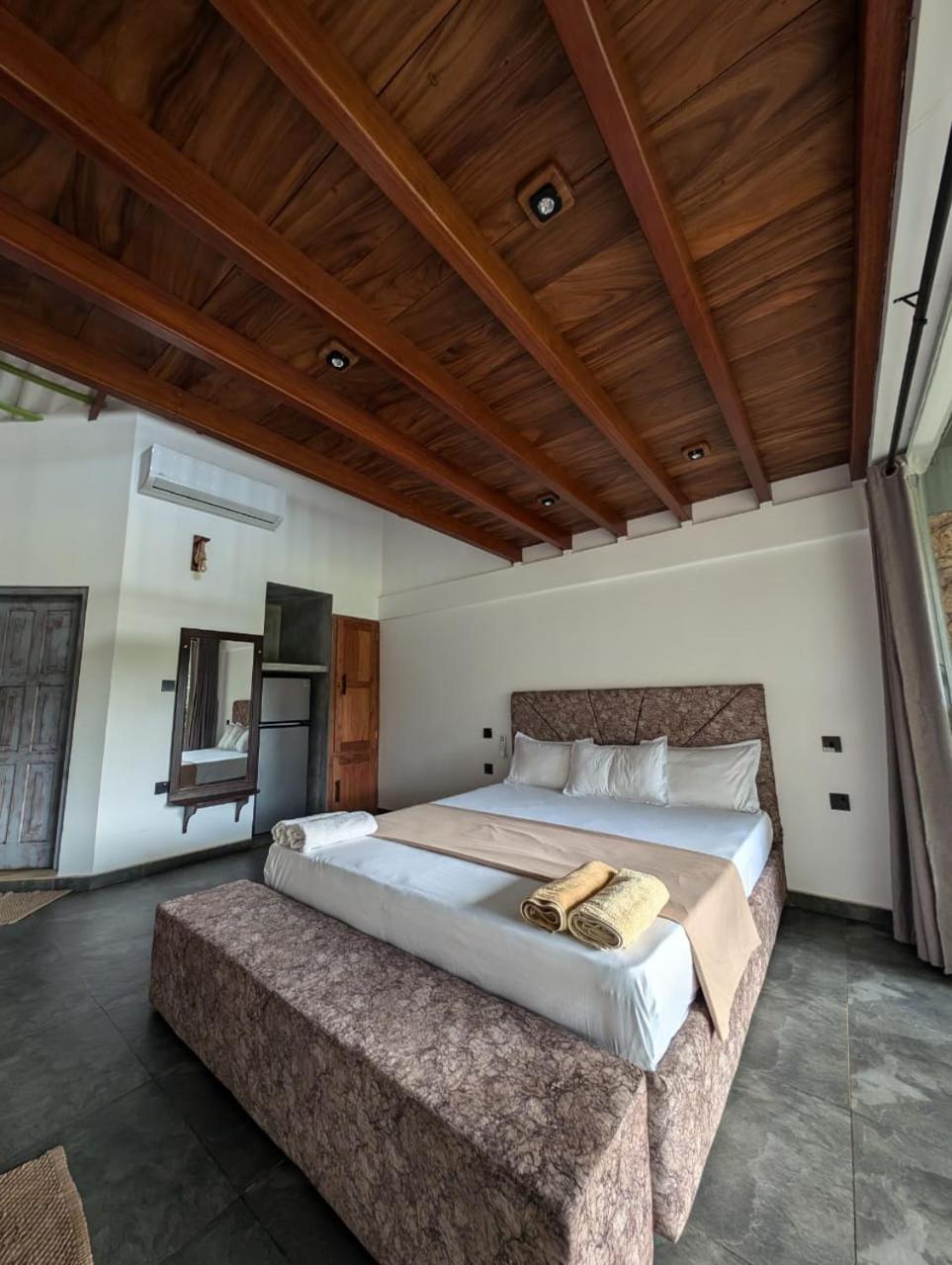 Bed and Breakfast Leisure Land Галле Номер фото